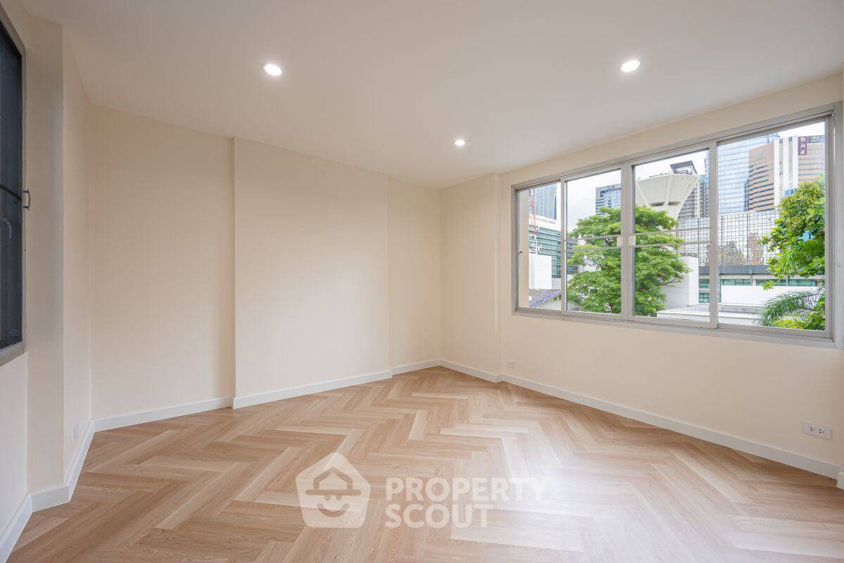 รูป บ้าน 5-ห้องนอน ใกล้ BTS หมอชิต (ID 2251804) - รูปที่ 17/32