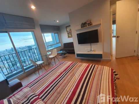 Rent 3 bedrooms at Centric Sea Pattaya Condo
