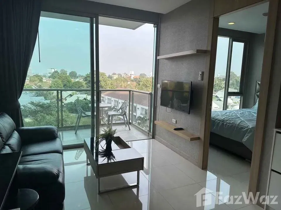 picture Stylish 1-Bedroom at The Riviera Wongamat – Luxury - 1/11