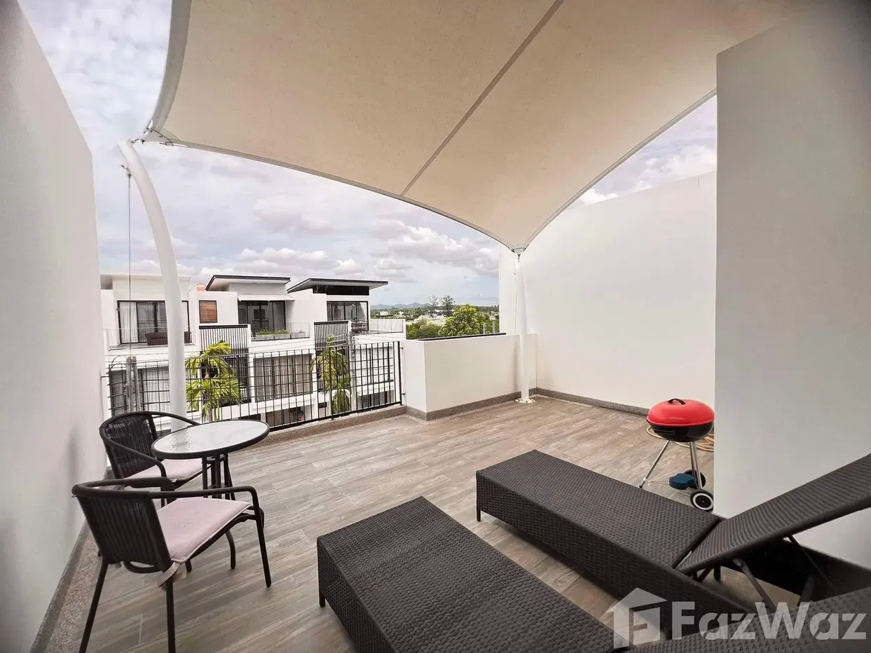 picture 3 bedroom townhouse located in Laguna area. - 23/23
