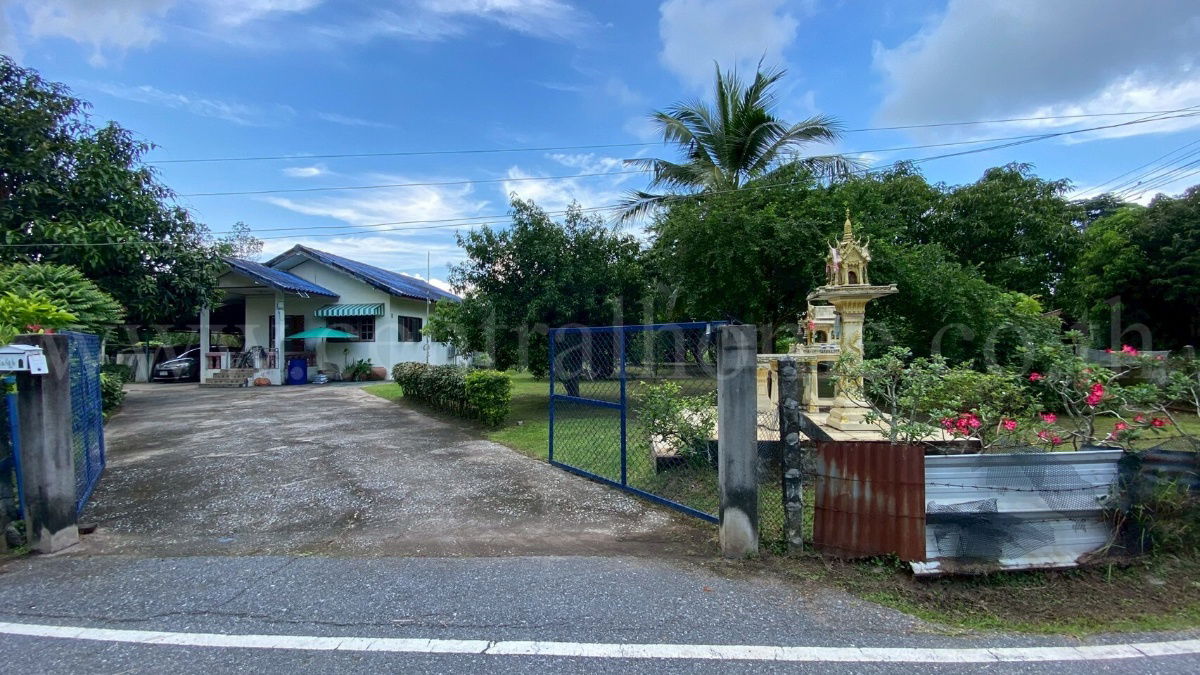 รูป บ้านเดี่ยว ชั้นเดียว พร้อมที่ดิน 2-3-97 ไร่ วังกระโจม - นครนายก - รูปที่ 2/16