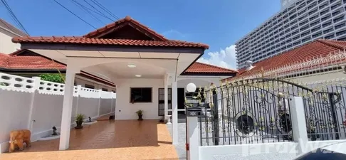 2-Bedroom House for Rent at Royal Park Village