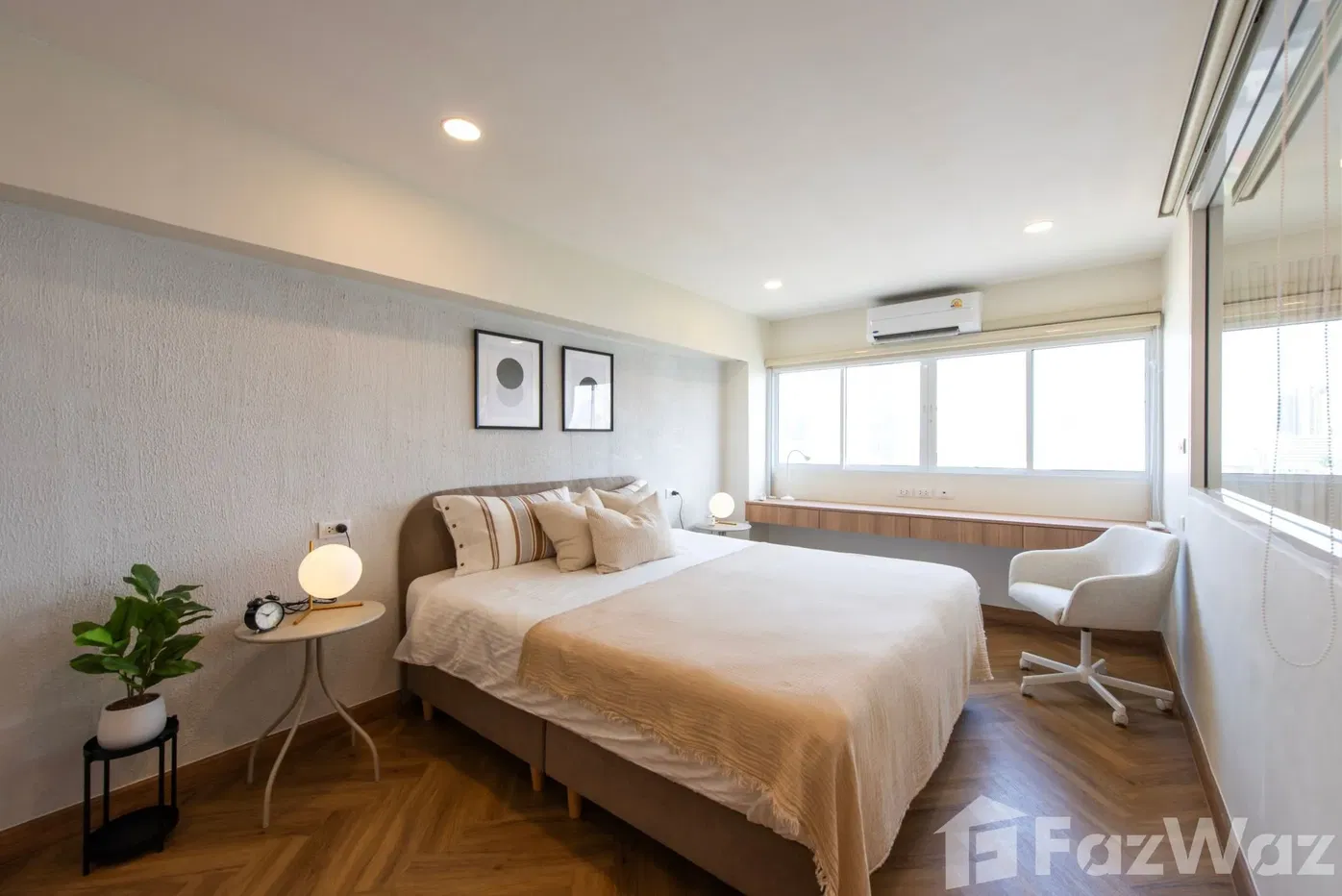 picture Turnkey Condo in Thonglor – Ideal for Living or Investment - 4/12