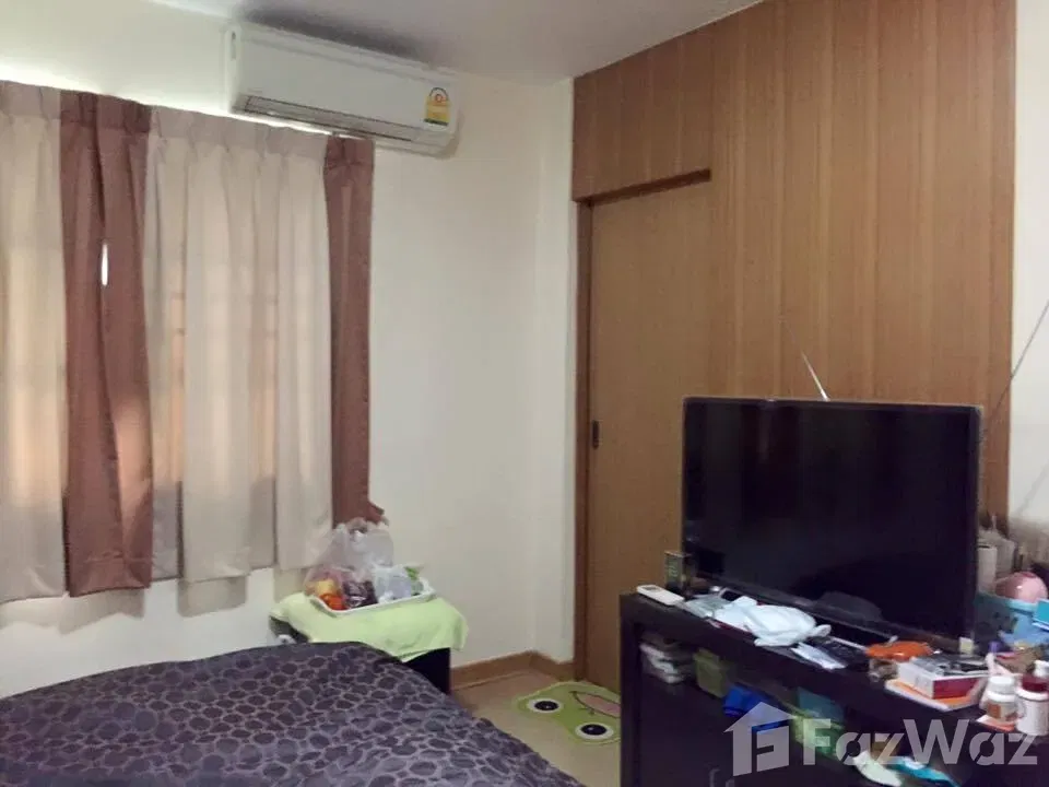 picture 6 Bedroom Townhouse for sale in Lat Phrao, Bangkok - 33/44