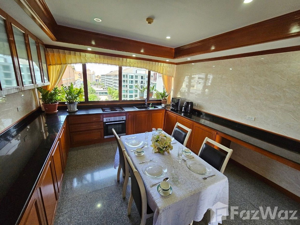 picture Condo next to Jomtien Beach, Dongtan Curve. 180 degree sea - 8/31