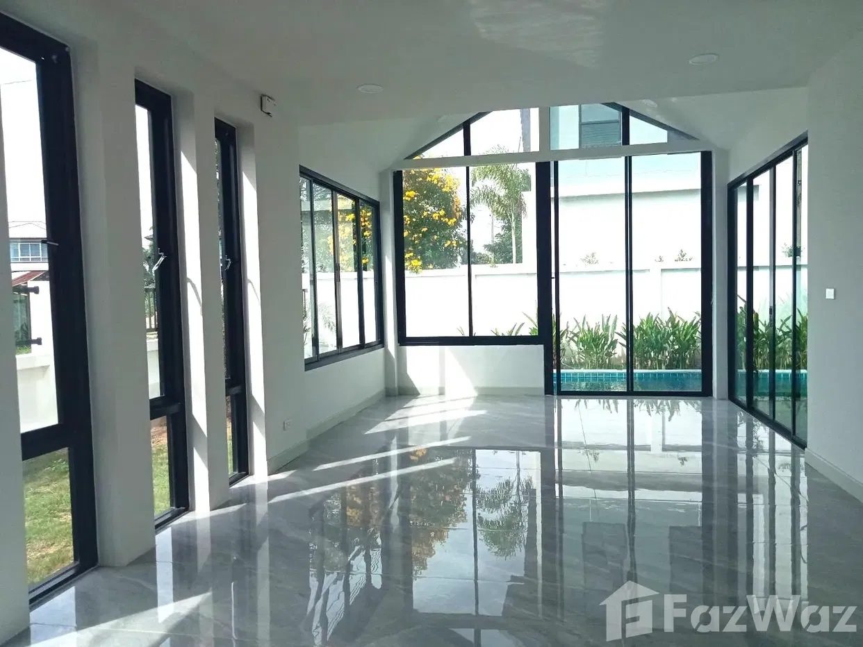 picture Luxurious 4-Bedroom Villa with Private Pool for Sale - 5/20