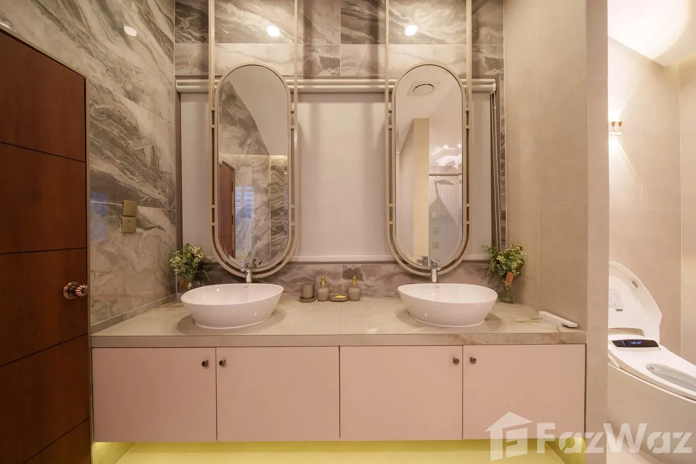 picture Pool Villa for Sale - 8/32