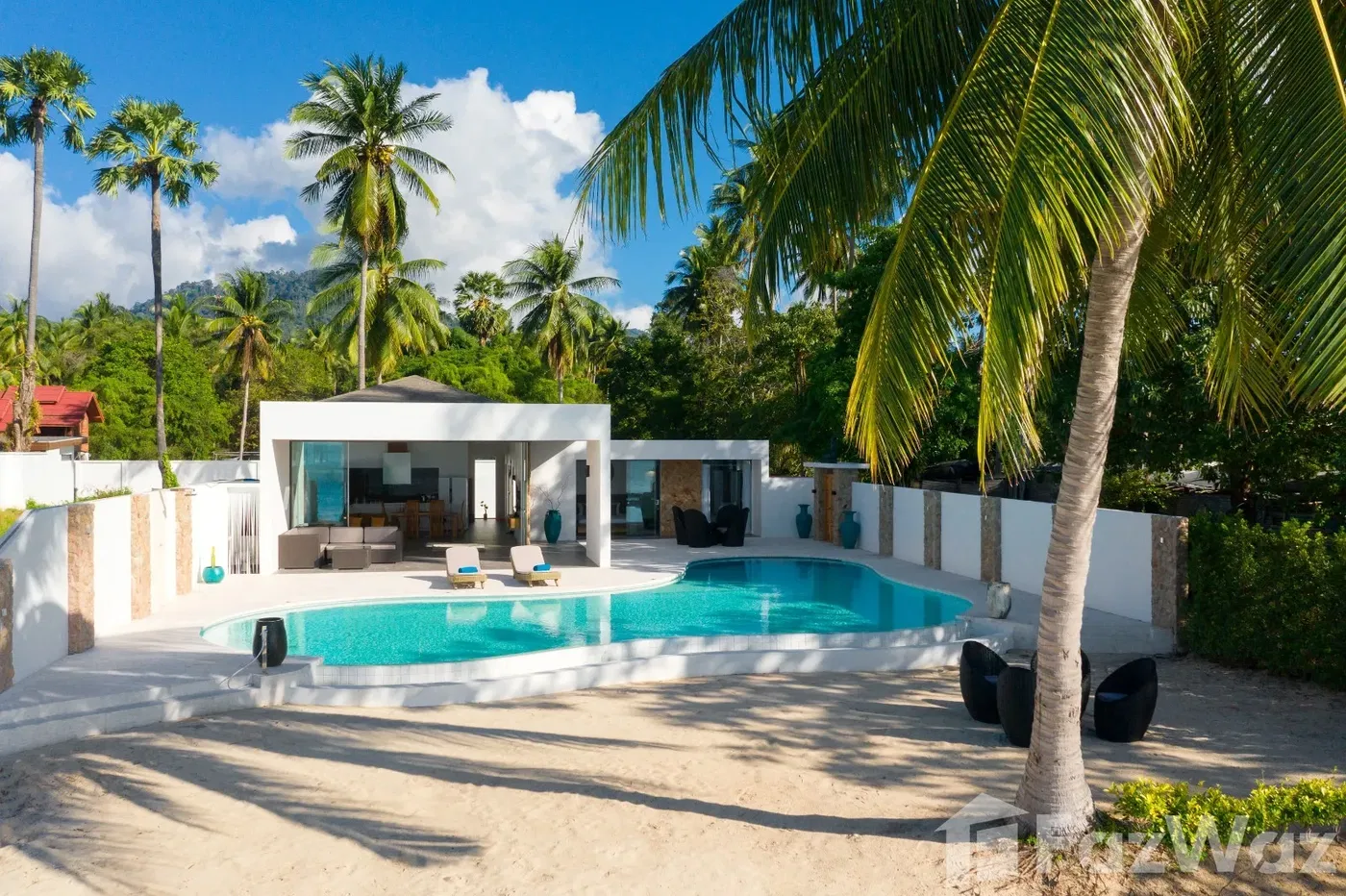 picture Real Estate of Royalty: 200 SqM Villa for Rent/Sale in Ang Thong! - 13/16