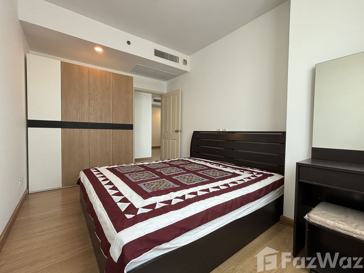 picture Almost new with easy access to the gym and swimming pool - 3/7