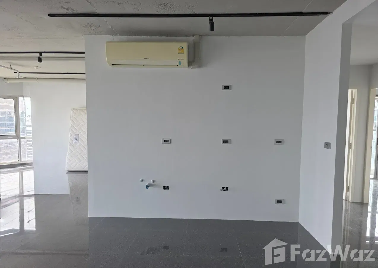 picture Sales of 93.5 sqm Bangkok Apartment Corner Unit on 37 Floors - 14/20