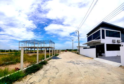 Factory for sale Bang Bua Thong Nonthaburi : Land + buildings for sale (warehouse, factory, storage)