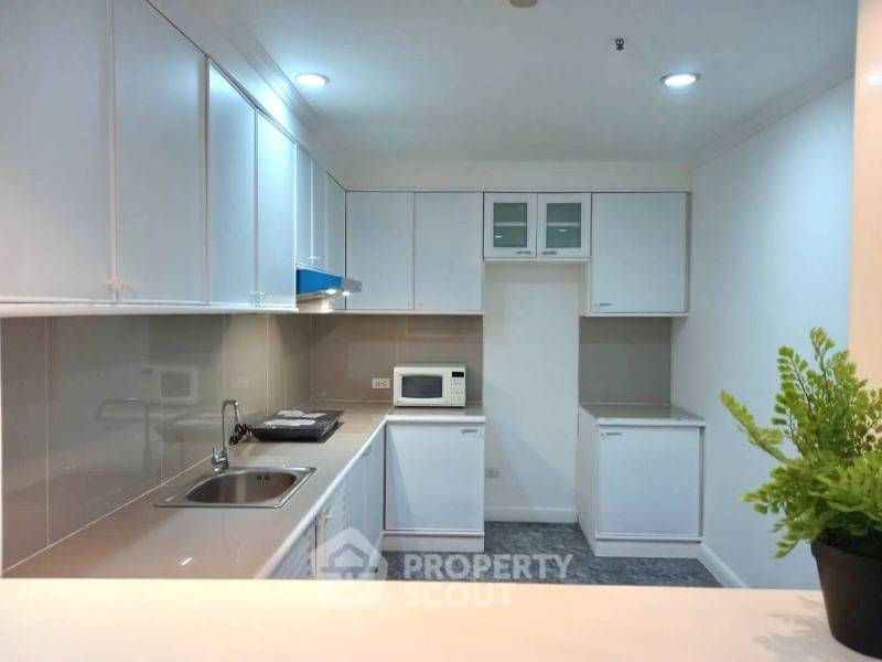 picture 1-BR Condo at The Waterford Park Sukhumvit 53 Condominium near BTS Thong Lor (ID 1221491) - 8/17