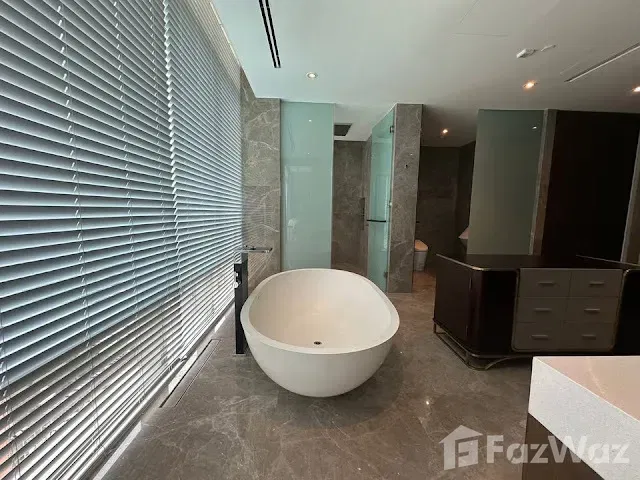 picture 4 Bedroom Penthouse for sale at 185 Rajadamri - 10/20