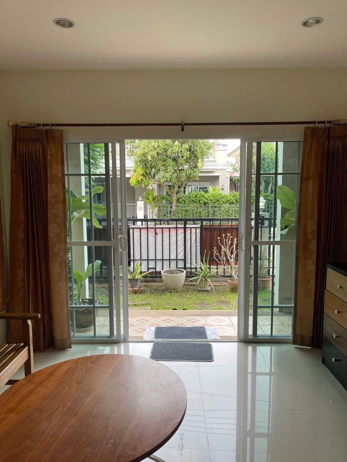 picture Single house for rent in Bangkok, fully furnished, near expressway. - 20/25