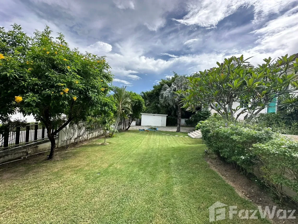 picture Red Mountain Luxury Villa,3 Beds with 1 Guesthouse For Rent 1911861 - 28/31