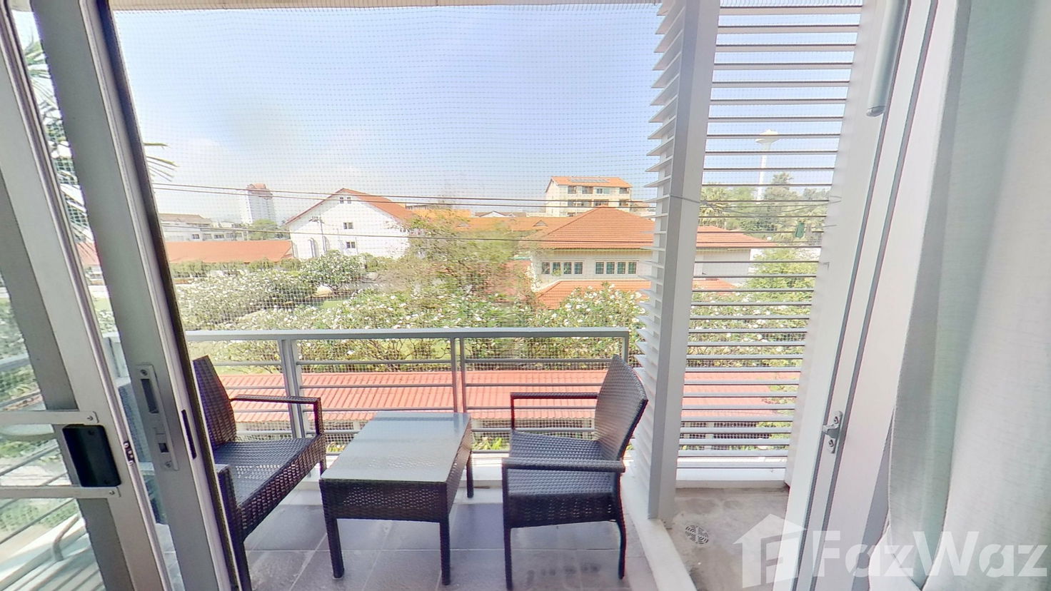 รูป Becah Front Condo Beautiful Beach 1057556 - รูปที่ 5/18