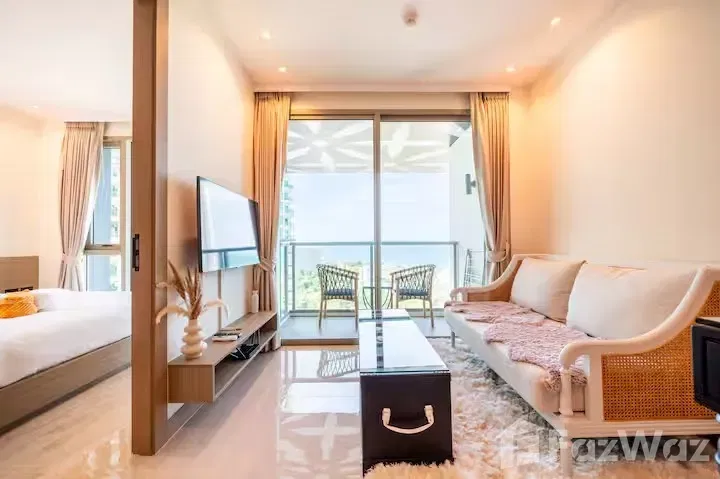 picture Luxury Condo for Sale – The Riviera Ocean Drive, Pattaya - 3/42