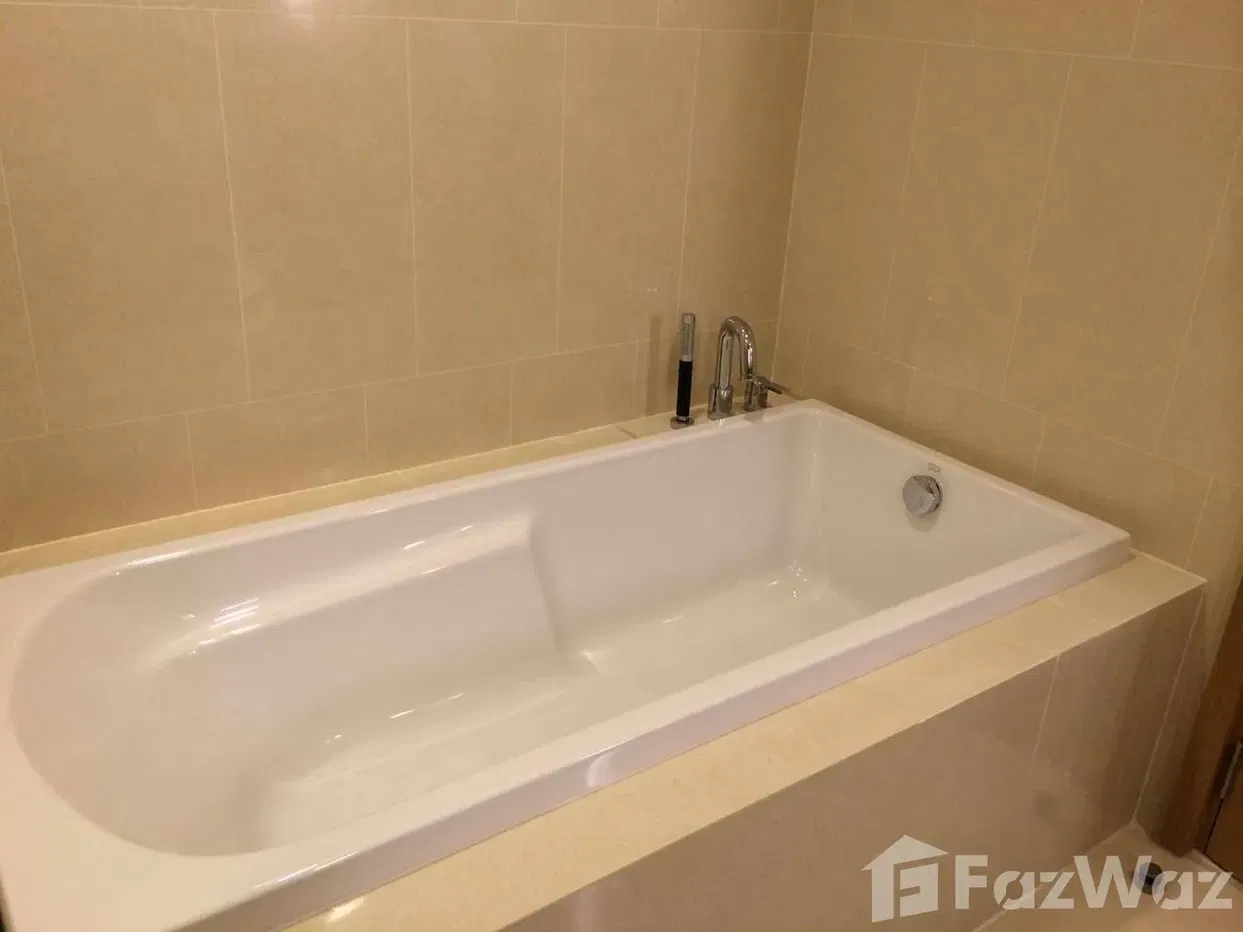 picture Spacious 2 Bedroom with balcocy and unblock view for Sale at Hyde Sukhumvit 13 - 8/18