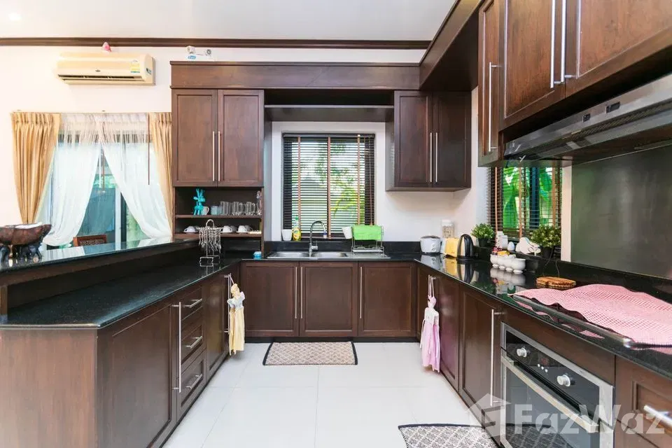 picture 3 Bedroom Villa for sale in Choeng Thale, Phuket - 6/96
