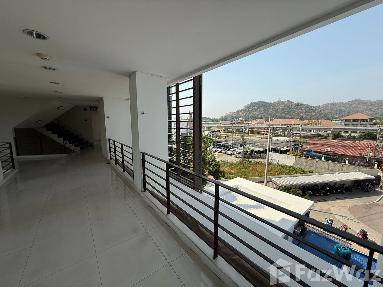 picture Spacious 66 sqm Condo at Tira Hua Hin – Two Studios Combined - 23/24