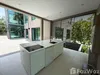 listing thumbnail image 18