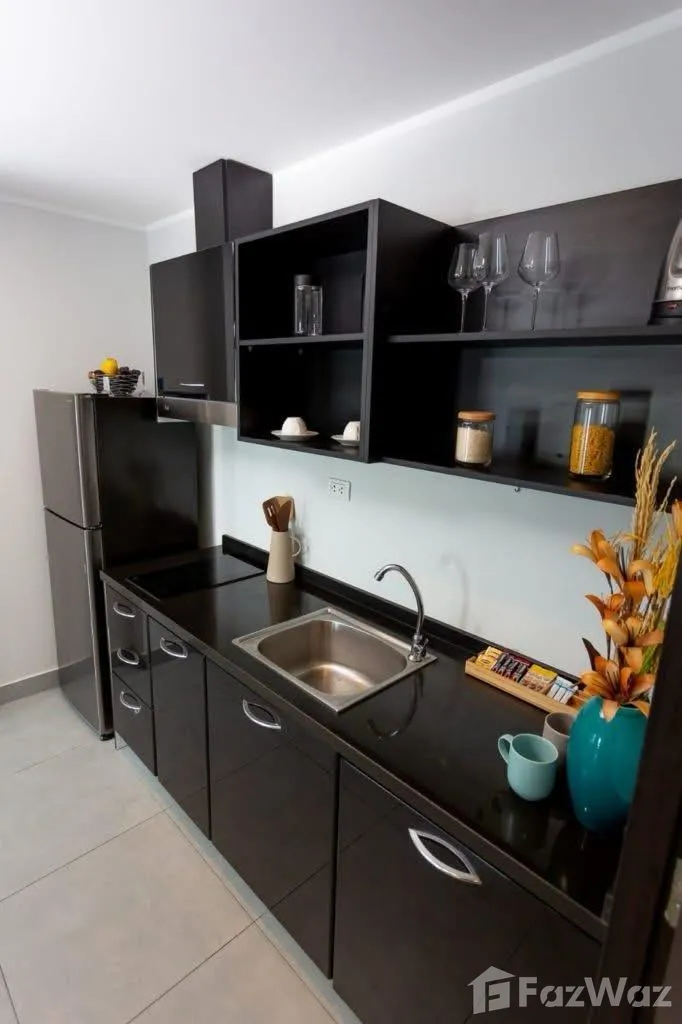 2 Bedroom Condo 5631469 - image 3