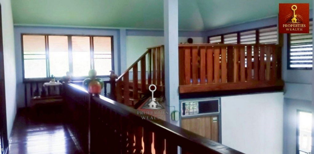 picture Call : 098-885-4878 House with land, good location, Soi Bearing-Bangna. Price negotiable (Sale by owner) - 9/14