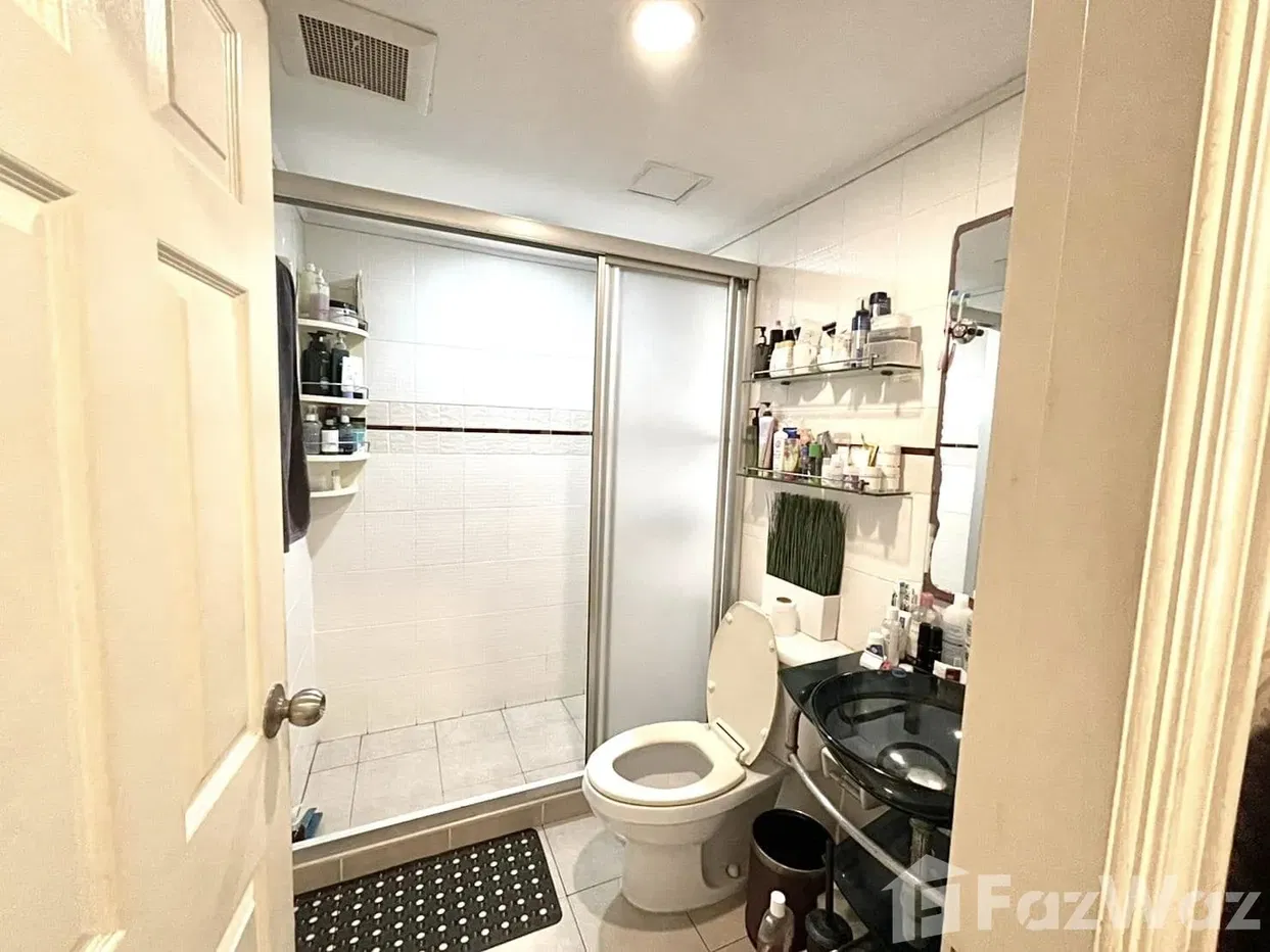 picture 2 Bedroom Condo for sale at Lumpini Ville Cultural Center - 14/14