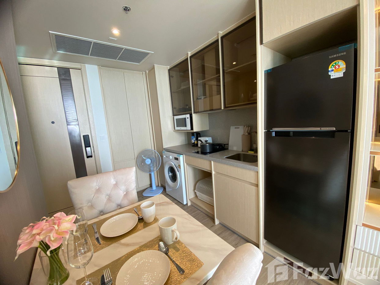 picture 1 Bedroom condo for sale at Arom Wongamat - 10/16