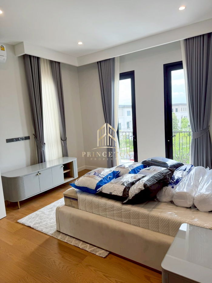 picture Luxury House For Sale CINQ ROYAL Krungthep Kreetha - 19/22