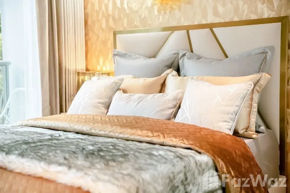 picture Luxury Condo at Copacabana Jomtien –Schedule a Viewing Today - 3/6