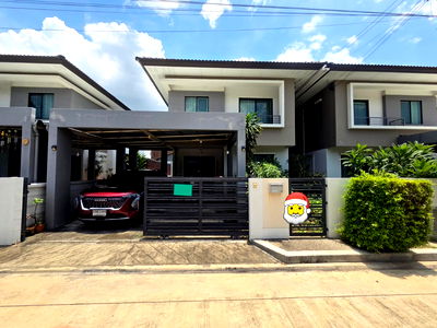 เช่าบ้านแฝด เขตคลองสามวา : 🏡 ปล่อยเช่าบ้านแฝดสไตล์โมเดิร์น ทำเลดี พร้อมอยู่ ใกล้รถไฟฟ้า! โครงการอารียา โคโม่ วงแหวน-รามอินทรา | Areeya Como Wongwaen-Ramintra