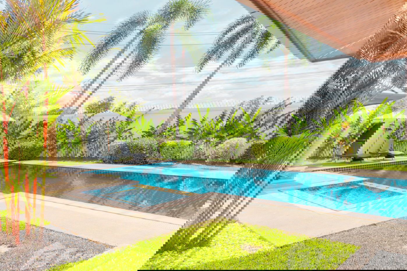 picture 4 Bedroom with 4.5 Bathroom Pool Villa - 38/42