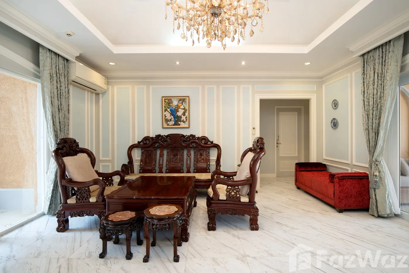 picture Luxury Vintage 3BR Villa with Pool, Garden & Bathtubs - 40/68