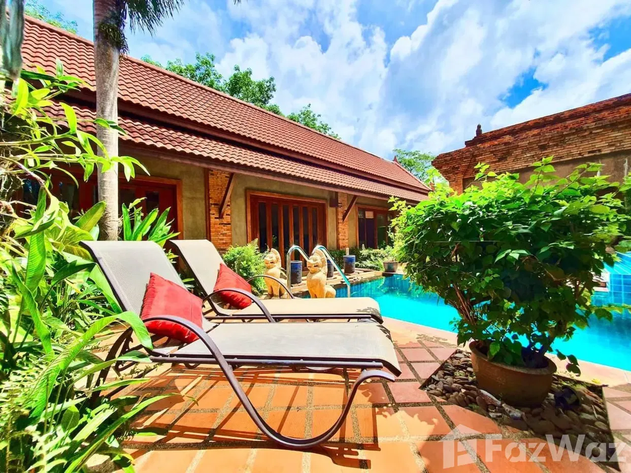 picture Stunning Balinese - Style Villa For Sale - 2/24