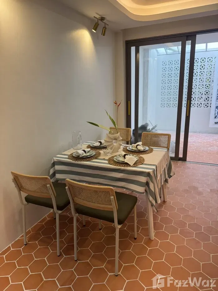 picture 2 Bedroom House for sale in Rawai, Phuket - 18/25