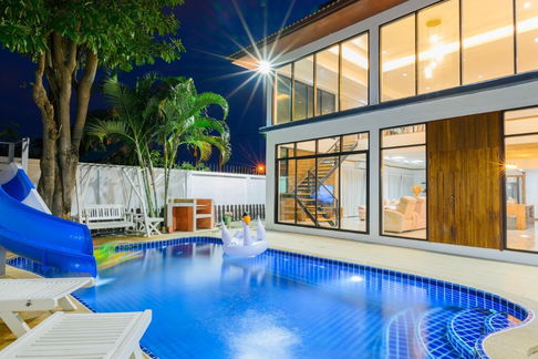  Luxury Pool Villa For rent near jomtien beach