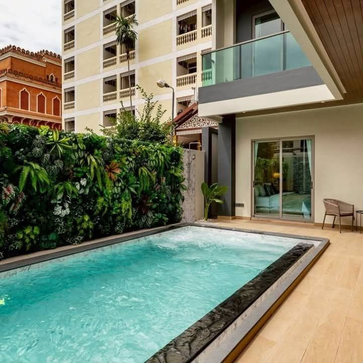 picture Newly built 2-storey pool villa for sale in the heart of South Pattaya. - 2/18