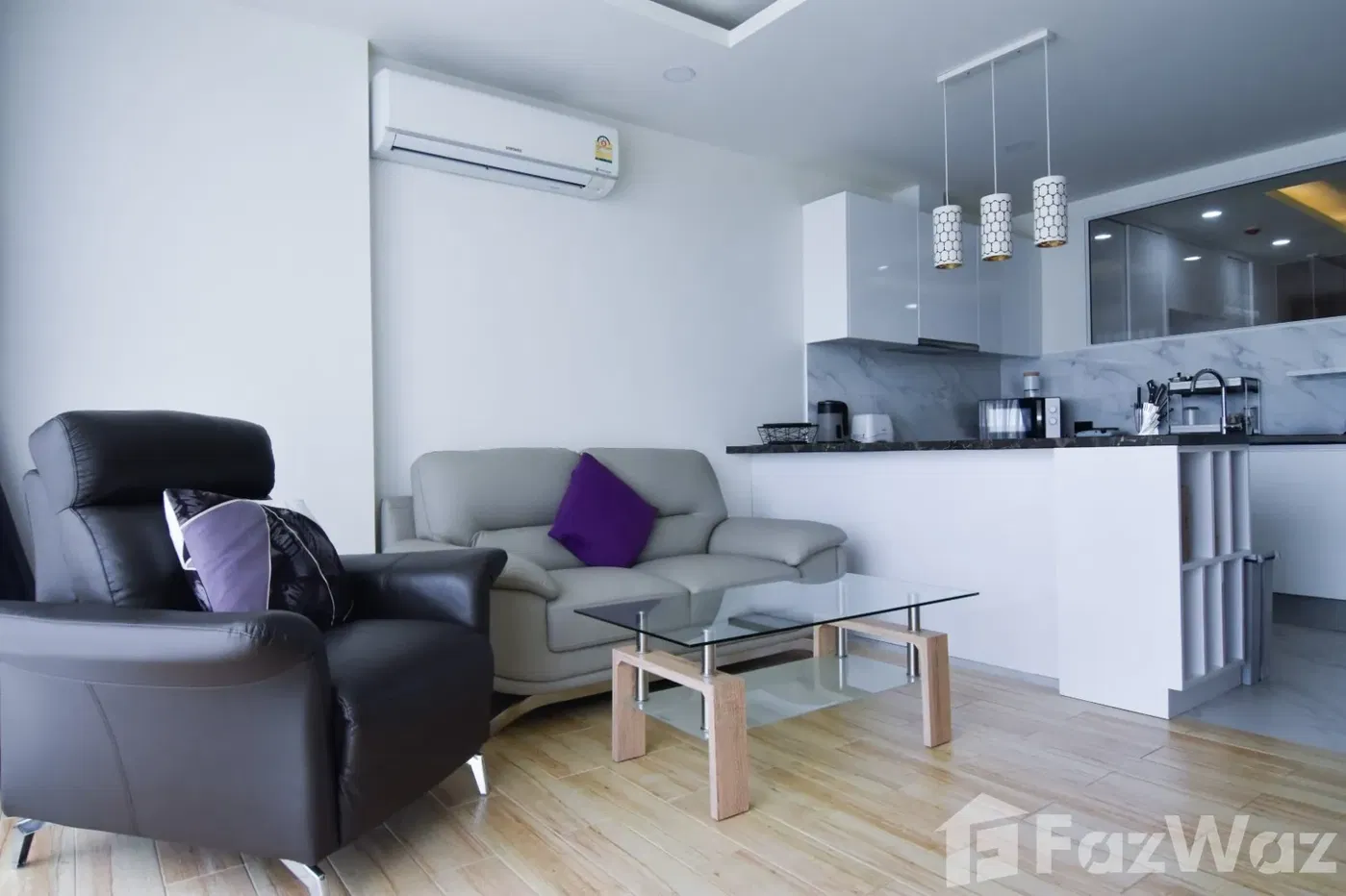 picture 2 Bedrooms Condo Freehold at Calypso Garden - 2/10