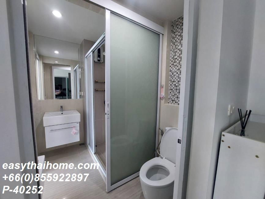 picture P-40252 Condo for rent Life Ratchadapisek fully furnished (Confirm again when visit).  - 3/8