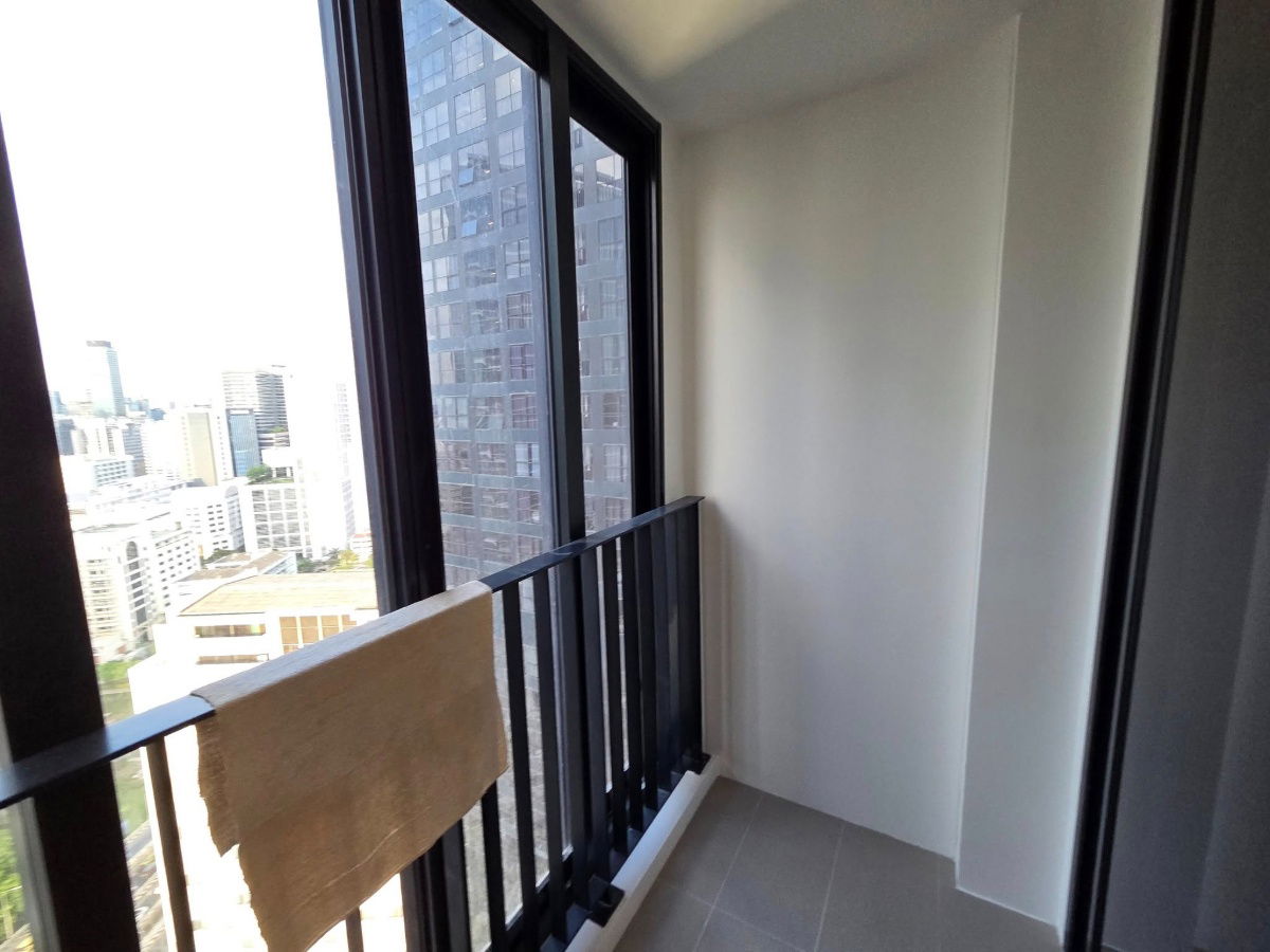 picture MRT SamYan 410 m. Price  25,000 Baht Condo Ashton Chula - Silom ( Rental ) - 9/21