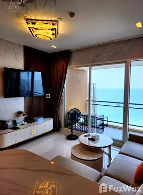 Condos for sale : Luxury Seaview Condo for Sale | Reflection Jomtien 5371251