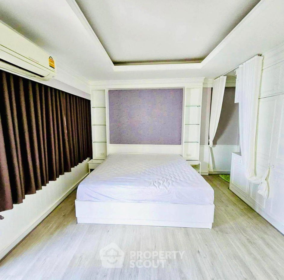 picture 1-BR Condo at Saranjai Mansion Condominium near BTS Nana (ID 2251873) - 3/5