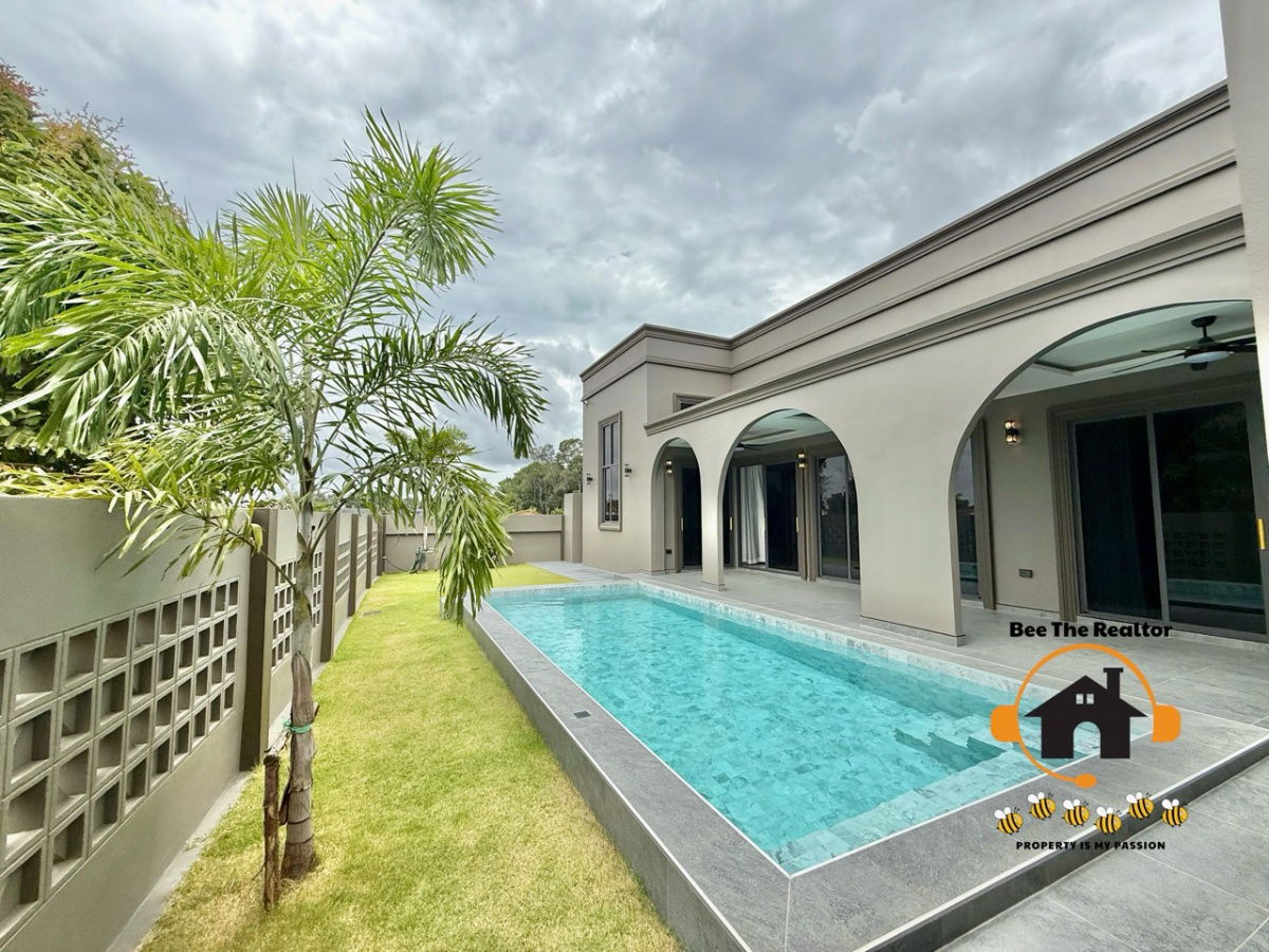 picture Luxury Pool Villa for Sale – Mabprachan Area - 10/29