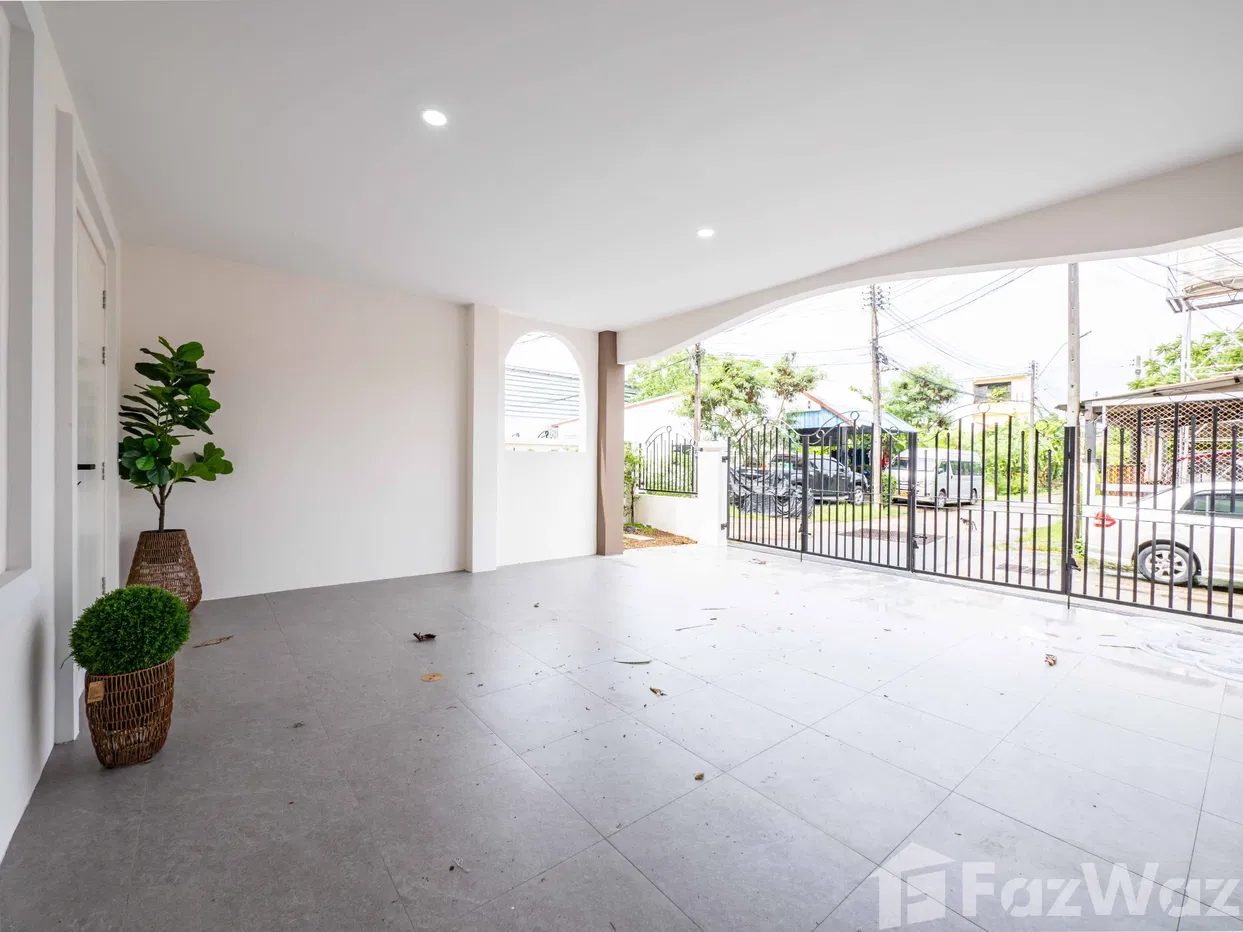 picture 3 Bedroom Townhouse for sale in Chalong, Phuket - 20/21