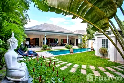 Houses for sale Wiset Road Phuket : 3 Bedroom Villa for sale in Rawai, Phuket