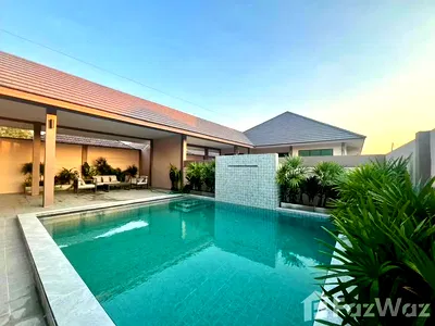 Houses for sale Lieb Tang Rodfai : The Lake Huay Yai