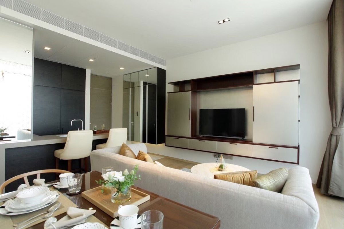 รูป Saladaeng One ❶ | Move in 17 Aug 25 ✅ | 57 Sqm 1Bed | THB 60k/Month | Faced Lumpini - รูปที่ 3/11