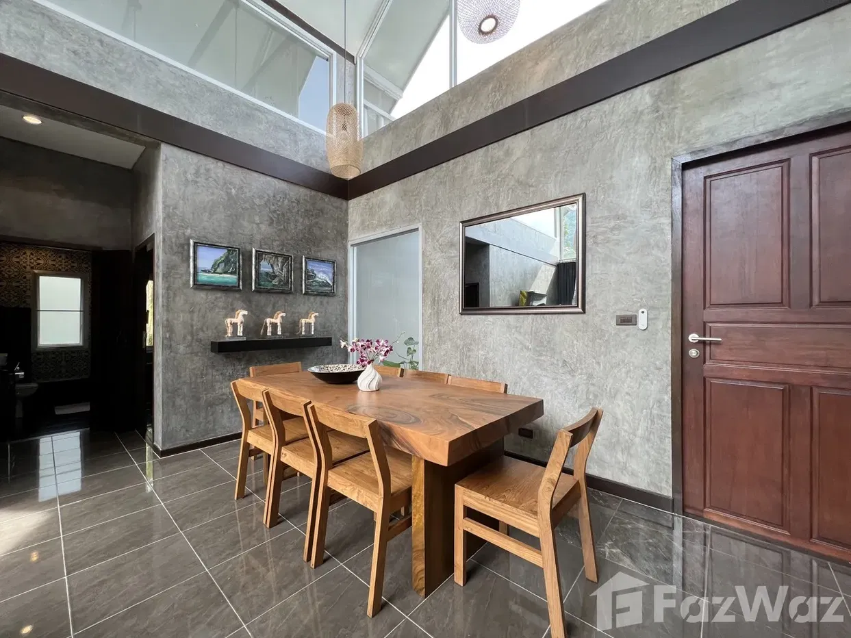 picture Renovated 4 Bedroom Lakefront Villa in Casa Sakoo - 9/24