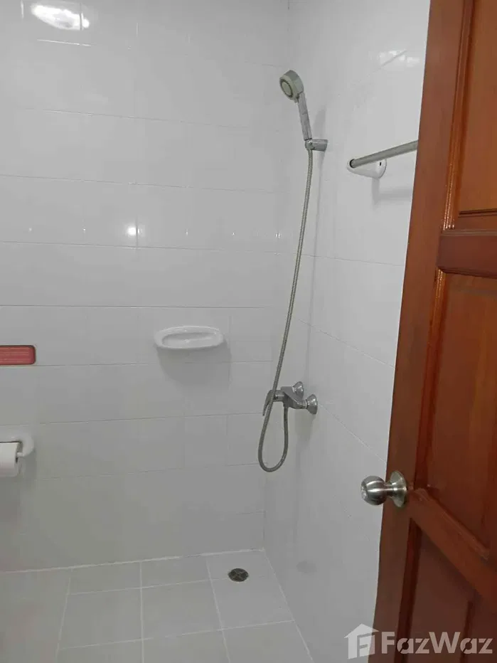 picture Corrib Village 5636077 - 4/18